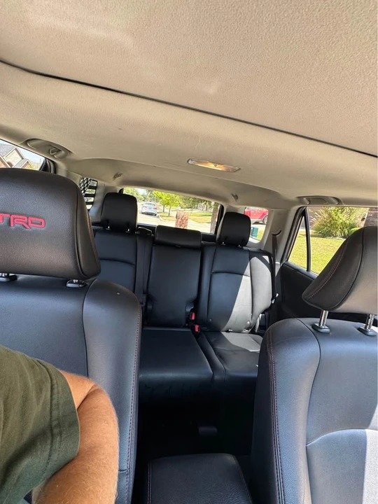 2018 Toyota 4Runner 5th Gen - Image 15 of 19