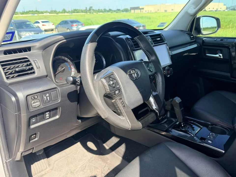 2018 Toyota 4Runner 5th Gen - Image 10 of 19