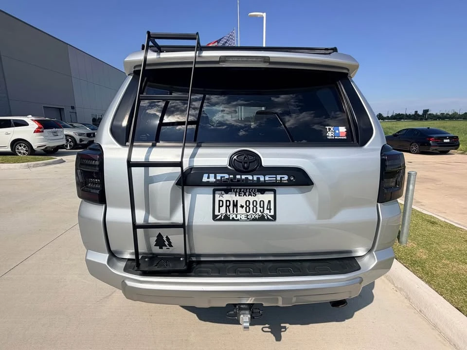 2018 Toyota 4Runner 5th Gen - Image 5 of 19