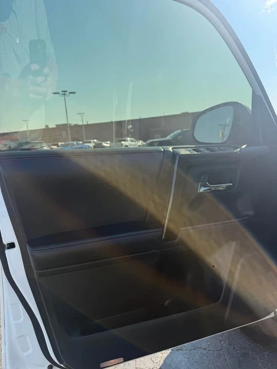 2018 Toyota 4Runner 5th Gen - Image 4 of 10