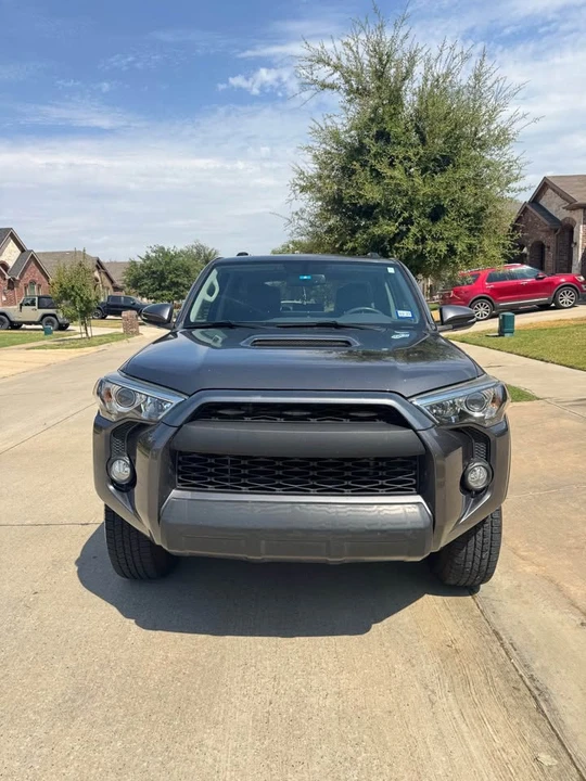 2018 Toyota 4Runner 5th Gen - Image 2 of 19
