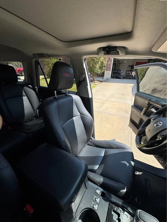 2018 Toyota 4Runner 5th Gen - Image 13 of 19