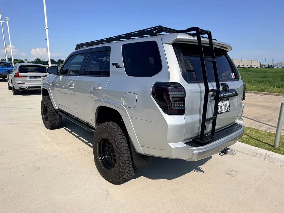 2018 Toyota 4Runner 5th Gen - Image 6 of 19