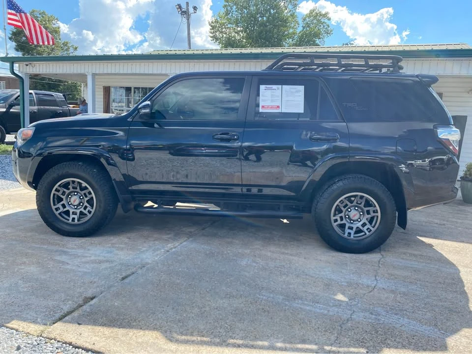 2018 Toyota 4Runner 5th Gen - Image 2 of 14