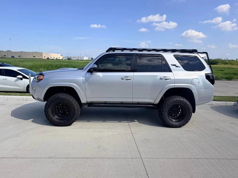 2018 Toyota 4Runner 5th Gen - Image 7 of 19