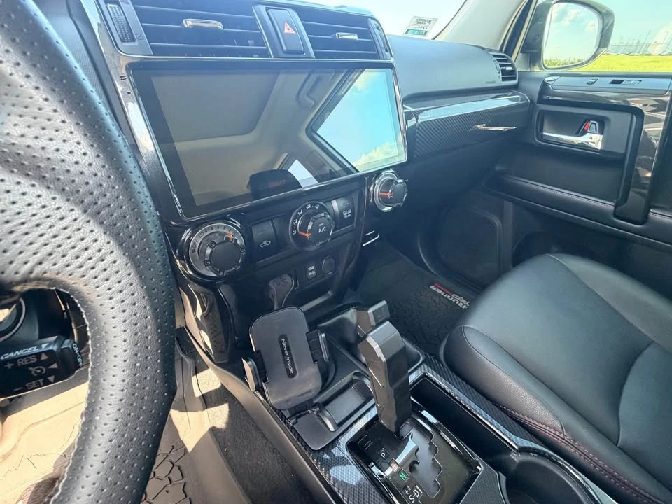 2018 Toyota 4Runner 5th Gen - Image 11 of 19