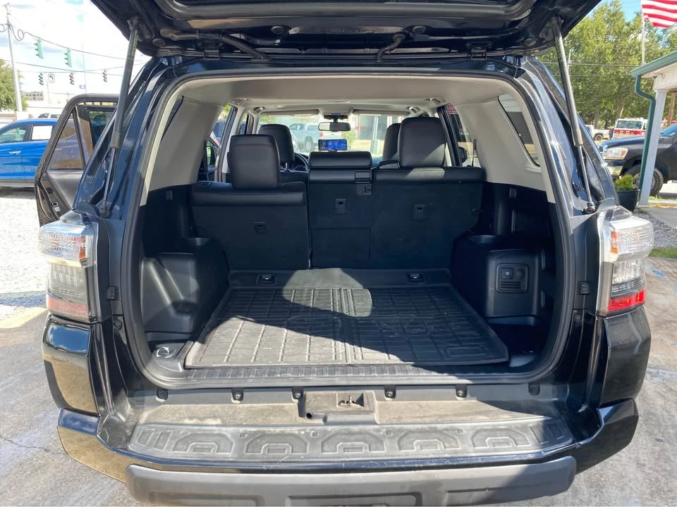 2018 Toyota 4Runner 5th Gen - Image 11 of 14