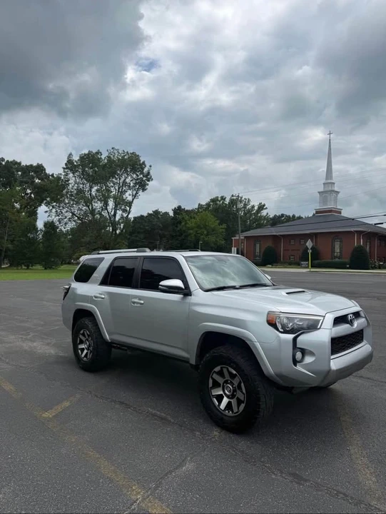 2018 Toyota 4Runner 5th Gen - Image 2 of 11