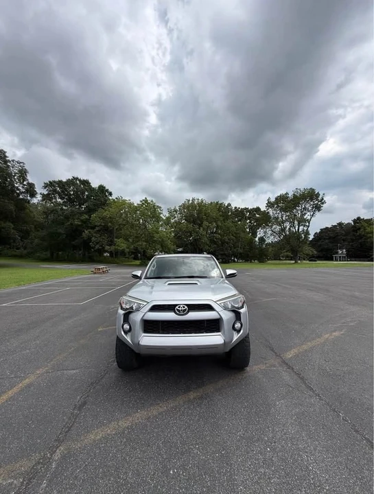 2018 Toyota 4Runner 5th Gen - Image 5 of 11
