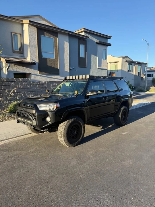 2018 Toyota 4Runner 5th Gen - Image 2 of 20