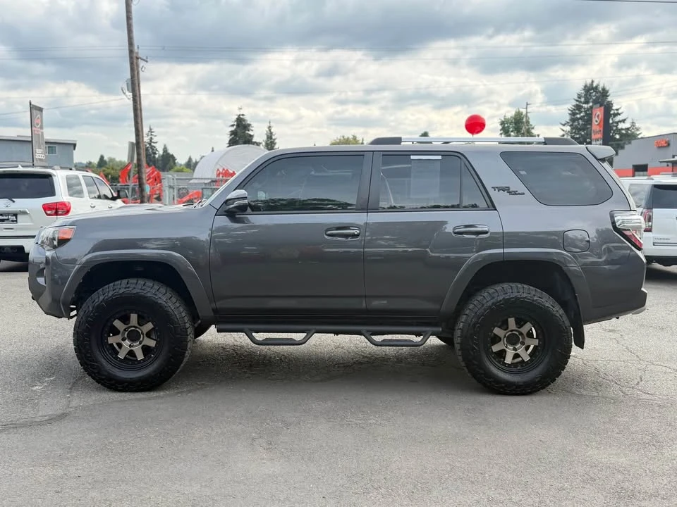 2018 Toyota 4Runner 5th Gen - Image 4 of 19