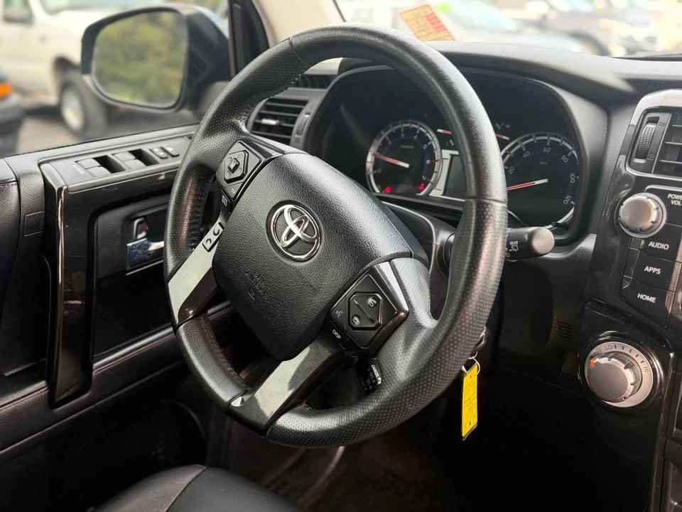 2018 Toyota 4Runner 5th Gen - Image 13 of 19