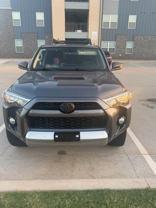 2018 Toyota 4Runner 5th Gen - Image 3 of 12