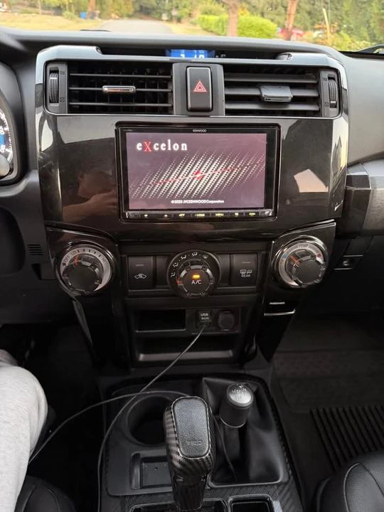 2018 Toyota 4Runner 5th Gen - Image 11 of 13