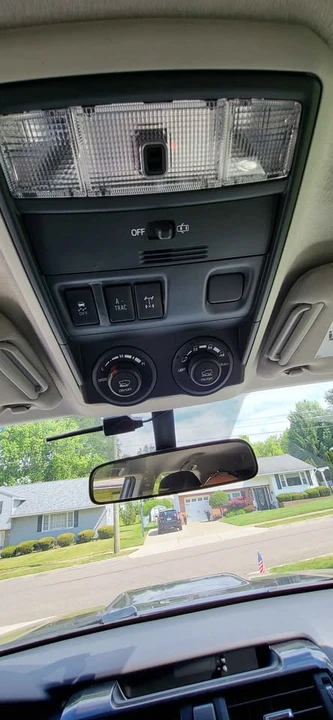 2018 Toyota 4Runner 5th Gen - Image 10 of 12