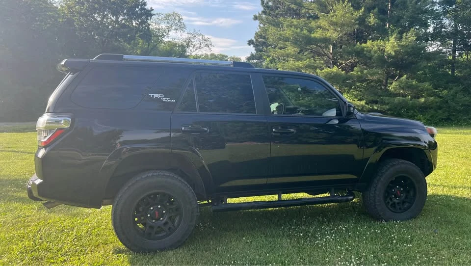 2018 Toyota 4Runner 5th Gen - Image 2 of 16