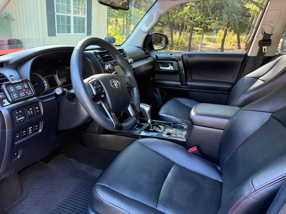 2018 Toyota 4Runner 5th Gen - Image 11 of 15