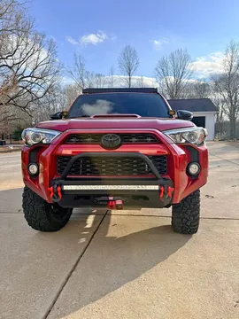 2018 Toyota 4Runner TRD Off-Road Sport Utility 4D