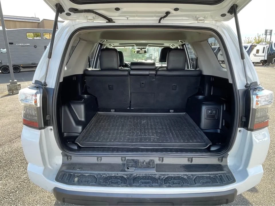 2018 Toyota 4Runner 5th Gen - Image 12 of 14