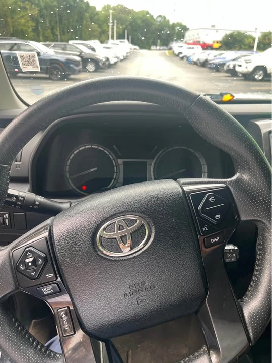 2018 Toyota 4Runner 5th Gen - Image 9 of 20