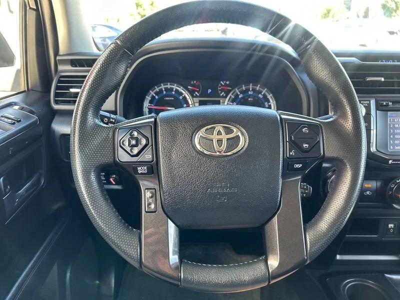 2018 Toyota 4Runner 5th Gen - Image 18 of 19