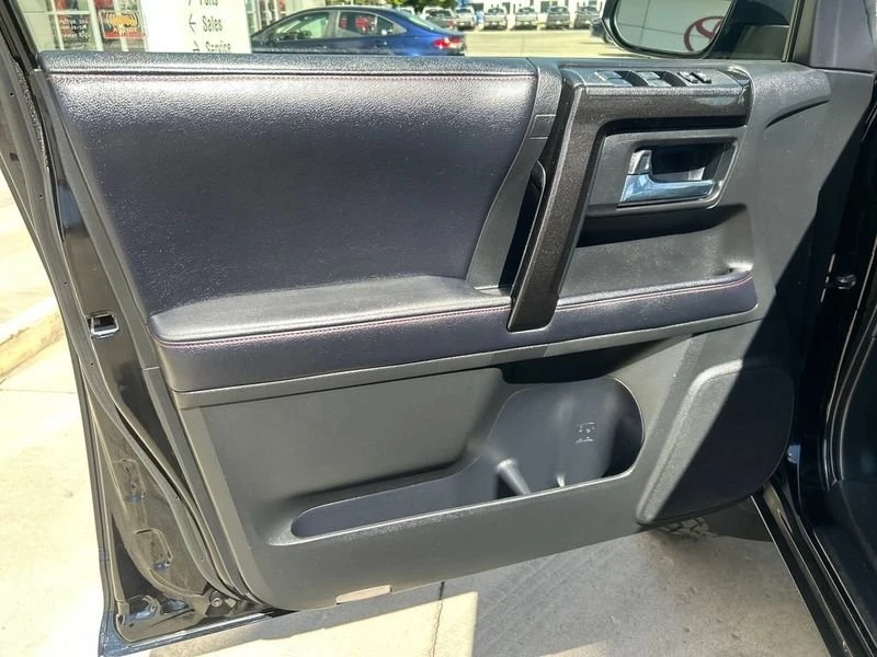 2018 Toyota 4Runner 5th Gen - Image 12 of 19