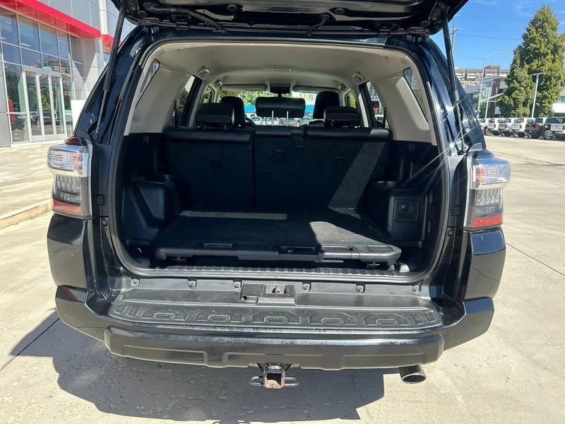2018 Toyota 4Runner 5th Gen - Image 16 of 19