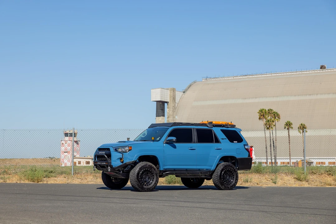 2018 Toyota 4Runner 5th Gen - Image 12 of 31