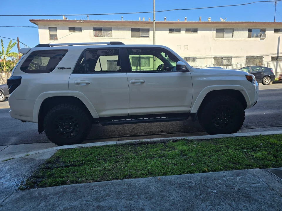 2018 Toyota 4Runner 5th Gen - Image 24 of 31