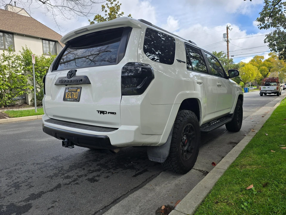2018 Toyota 4Runner 5th Gen - Image 22 of 31