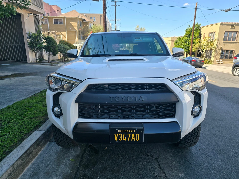 2018 Toyota 4Runner 5th Gen - Image 7 of 31