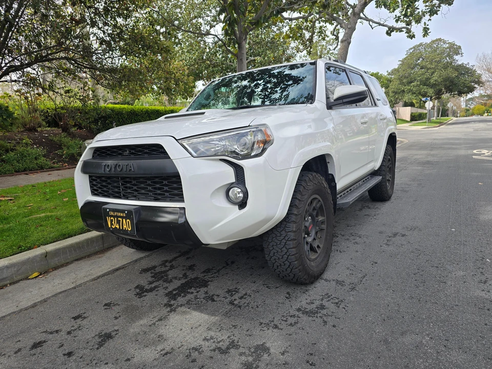 2018 Toyota 4Runner 5th Gen - Image 13 of 31