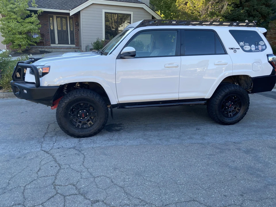 2018 Toyota 4Runner 5th Gen - Image 13 of 31