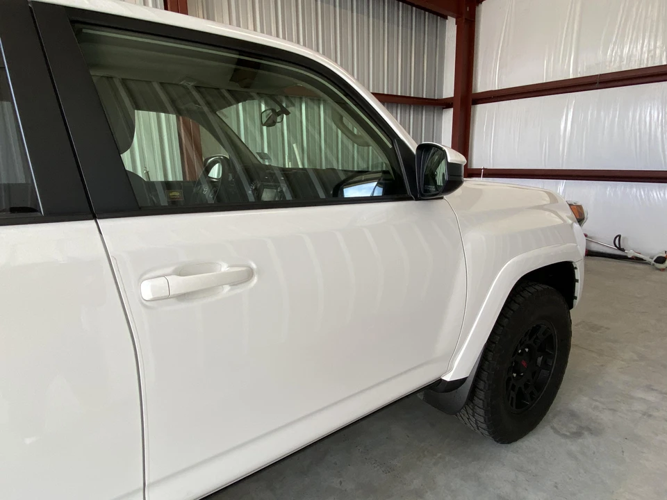 2018 Toyota 4Runner 5th Gen - Image 25 of 31