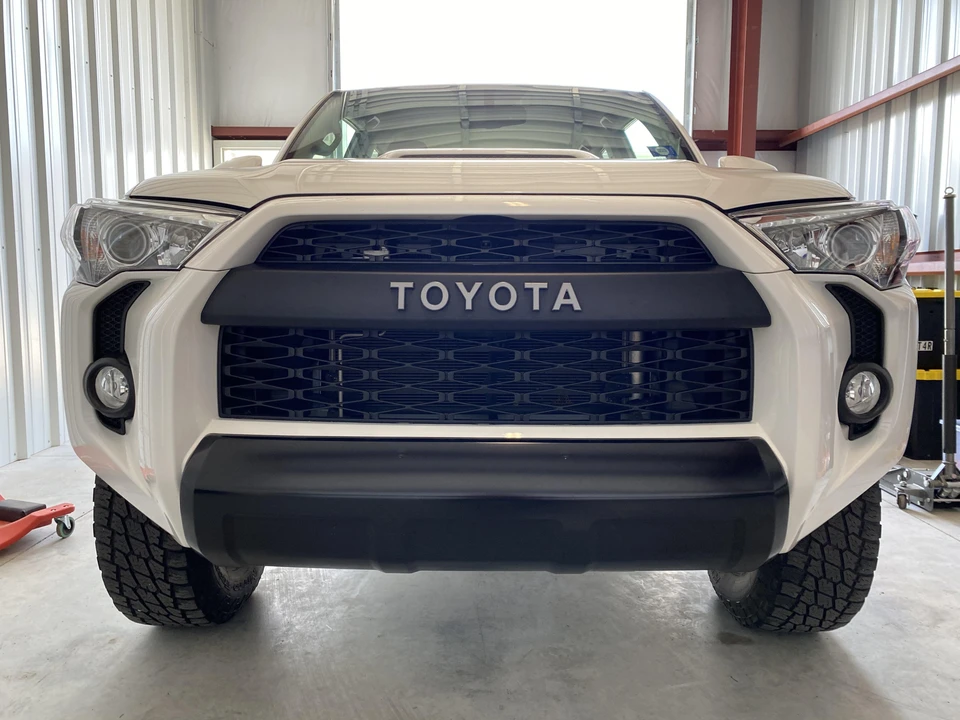 2018 Toyota 4Runner 5th Gen - Image 7 of 31