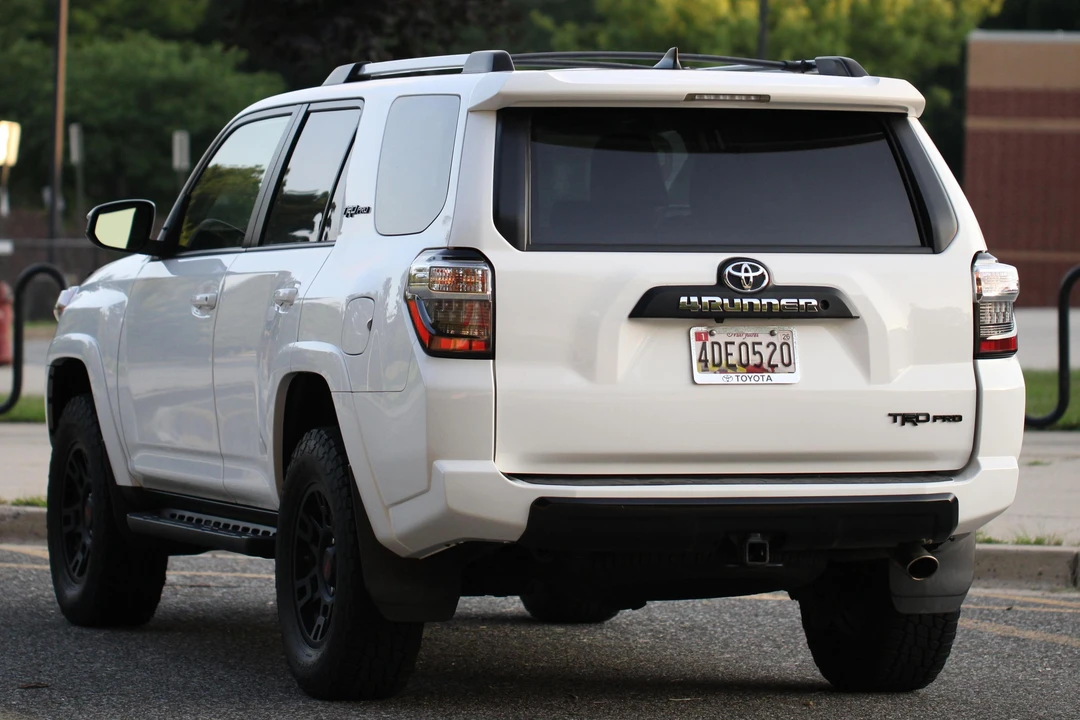 2018 Toyota 4Runner 5th Gen - Image 4 of 5