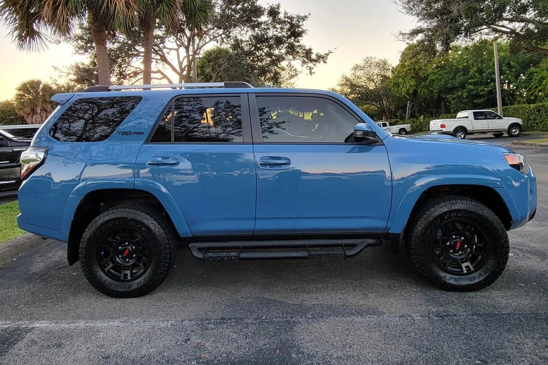 2018 Toyota 4Runner 5th Gen - Image 3 of 31
