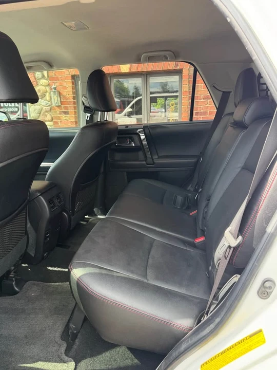 2018 Toyota 4Runner 5th Gen - Image 11 of 20