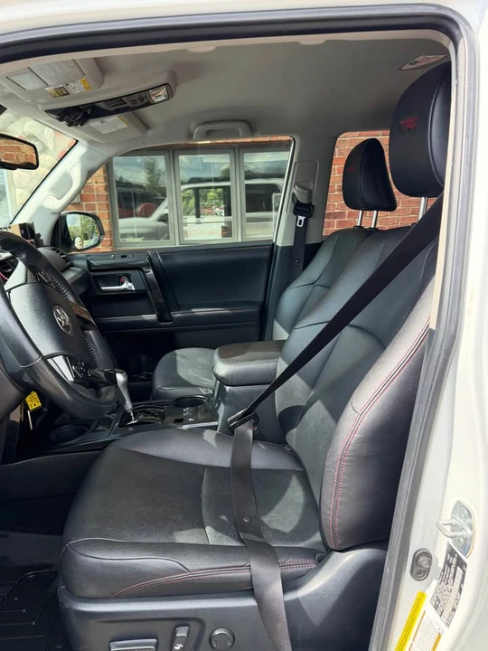 2018 Toyota 4Runner 5th Gen - Image 12 of 20