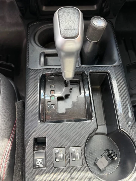 2018 Toyota 4Runner 5th Gen - Image 16 of 20