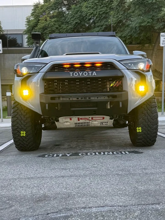 2018 Toyota 4Runner 5th Gen - Image 17 of 20