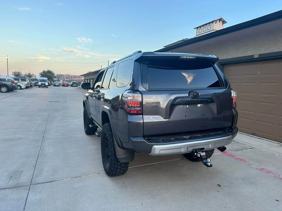 2018 Toyota 4Runner 5th Gen - Image 8 of 9