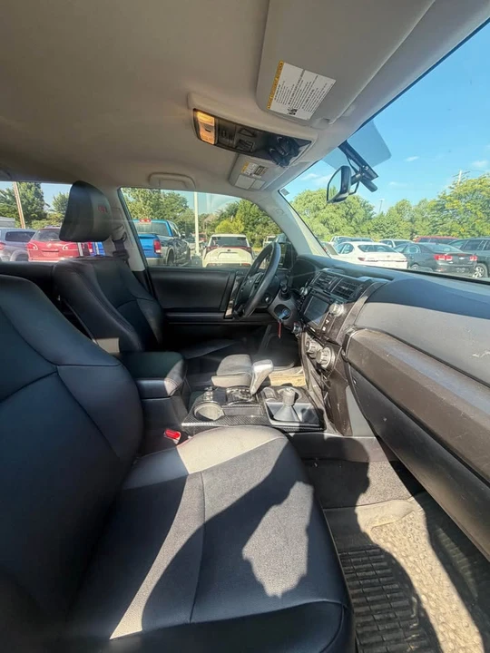 2018 Toyota 4Runner 5th Gen - Image 15 of 16
