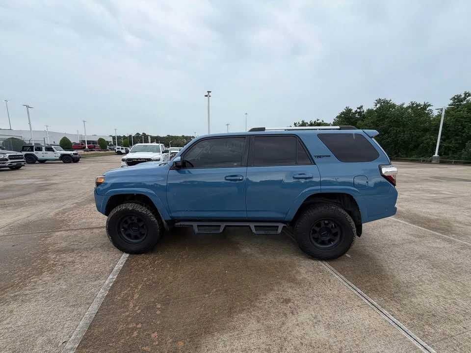 2018 Toyota 4Runner 5th Gen - Image 3 of 20