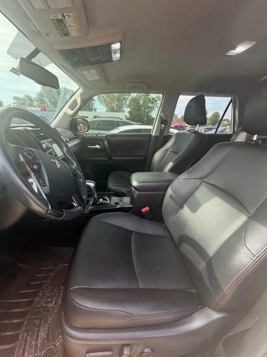 2018 Toyota 4Runner 5th Gen - Image 6 of 7