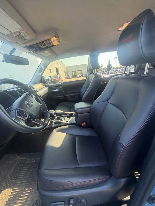 2018 Toyota 4Runner 5th Gen - Image 6 of 16