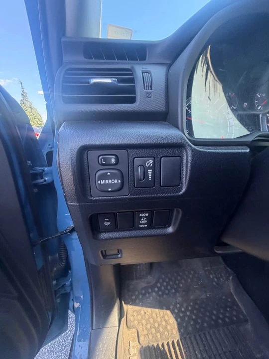 2018 Toyota 4Runner 5th Gen - Image 13 of 16