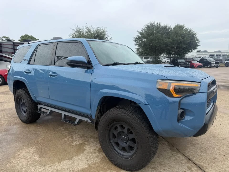 2018 Toyota 4Runner 5th Gen - Image 8 of 17