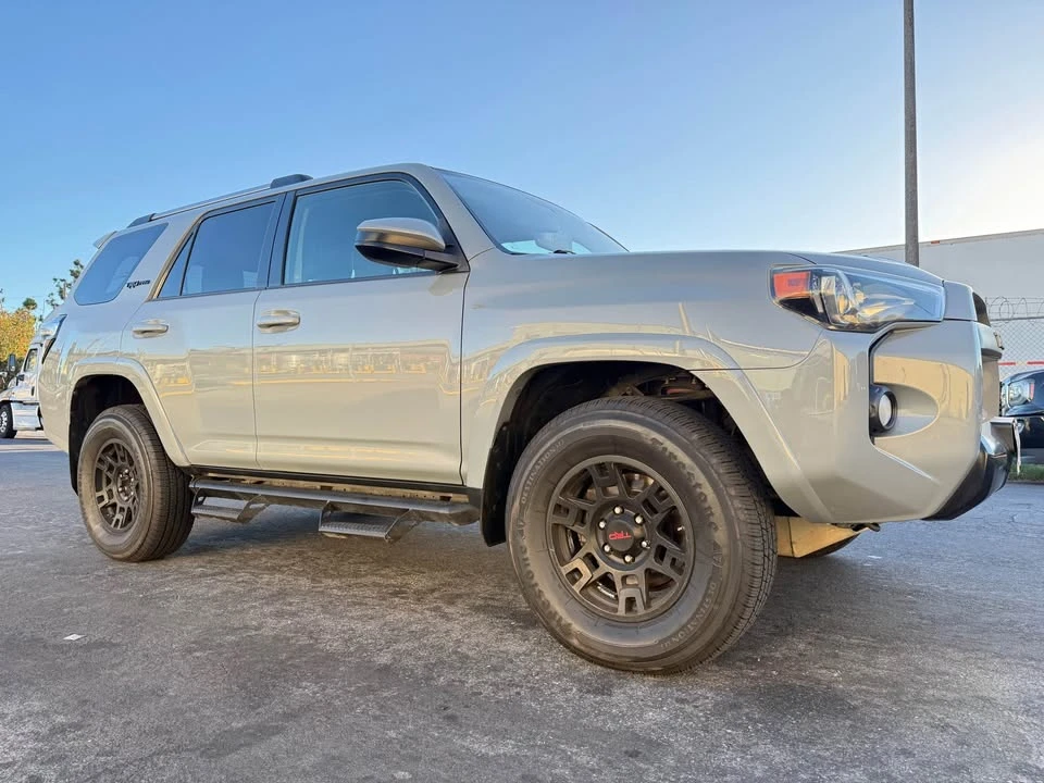 2018 Toyota 4Runner 5th Gen - Image 4 of 19