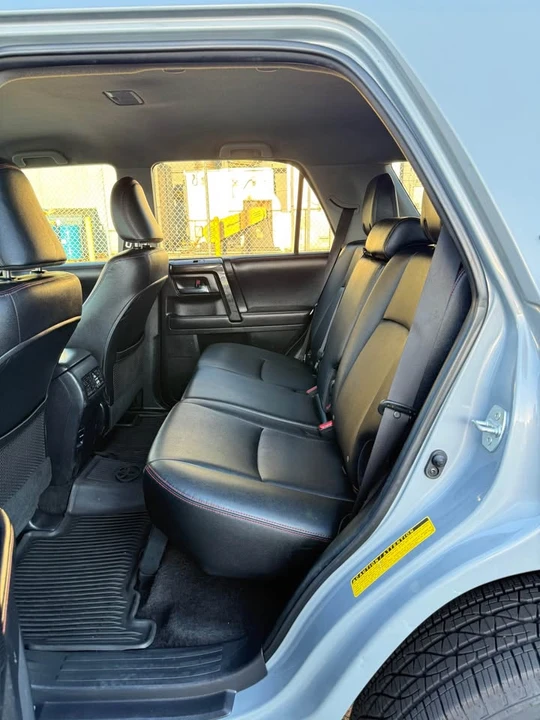 2018 Toyota 4Runner 5th Gen - Image 9 of 19